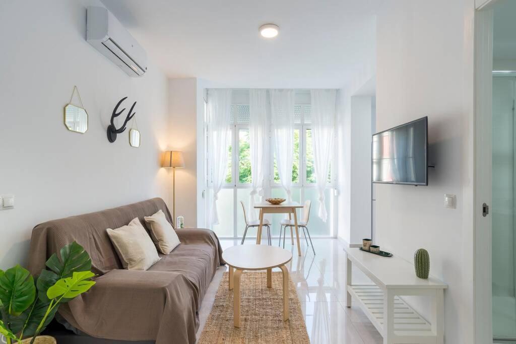 Apartament Tgh/ Victoria Center 1a
