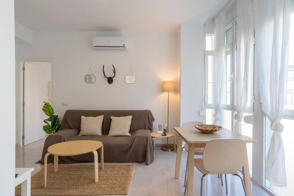Tgh/ Victoria Center 1a Apartament
